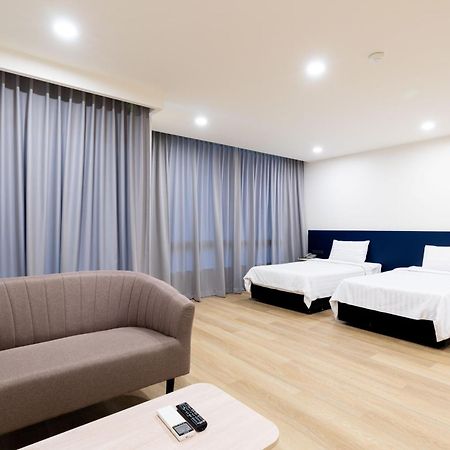 Ca Hotel And Residence Phuket - Sha Extra Plus Εξωτερικό φωτογραφία
