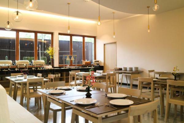 Ca Hotel And Residence Phuket - Sha Extra Plus Εξωτερικό φωτογραφία
